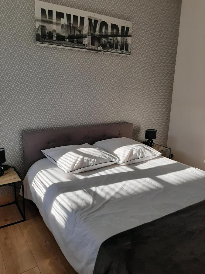 Charmant Appartement Centre Ville Le Ronsard Nogent-le-Rotrou Exterior photo