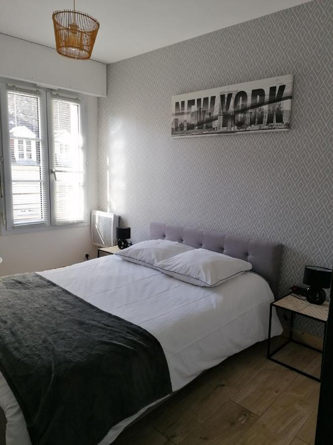 Charmant Appartement Centre Ville Le Ronsard Nogent-le-Rotrou Exterior photo